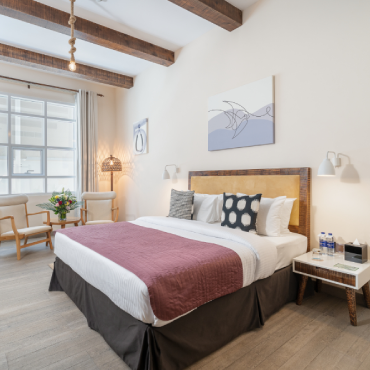 Boutique Room